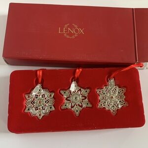Lenox Metal Mini 3-Piece Snowflake Ornament Set